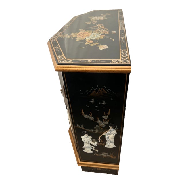 1990s Vintage Chinese Console Cabinet Chinoiserie Mother of Pearl Applique Asian Style For Sale - Image 5 of 11