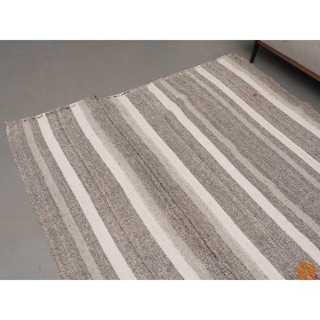 1970s 1970s Vintage Handmade Wool Cotton Grey Kilim Runner Rug For Sale - Image 5 of 11