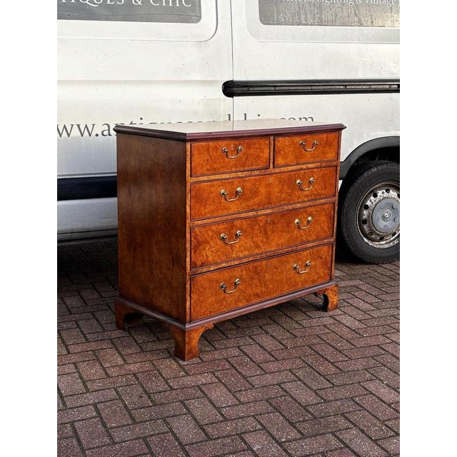 Georgian Walnut Chest of Drawers For Sale - Image 4 of 18