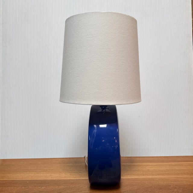 Coastal H2 Ultramarine Table Lamp For Sale - Image 3 of 7