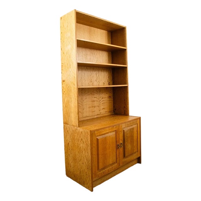 1960s Mid Century Danish Modern Cabinet Display 2 Doors Henning Kjernulf Oak Shelving For Sale