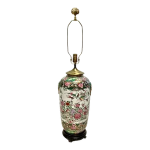 Large Chinese Porcelain Famille Rose Porcelain Lamp