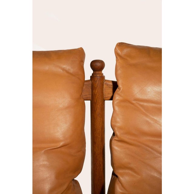 Brown Mid-Century Modern Brutalist 2-Seater Sofa in Oak and Leather by Guillerme et Chambron, 1950s For Sale - Image 8 of 10