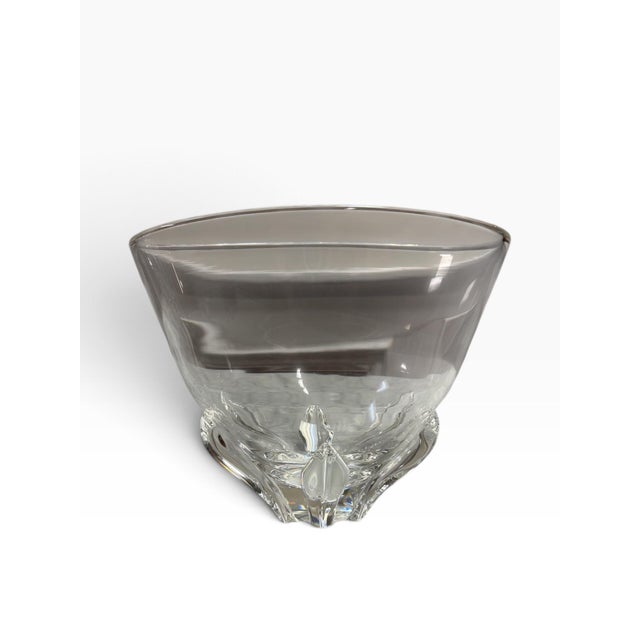 Steuben Mid-Century Steuben Crystal "Deep Flower" Centerpiece Bowl by Donald Pollard For Sale - Image 4 of 6