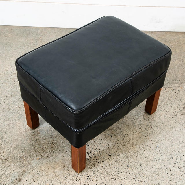 Wood 1960s Mid Century Danish Modern Ottoman Footstool Wood Black Leather Cushion MCM For Sale - Image 7 of 11