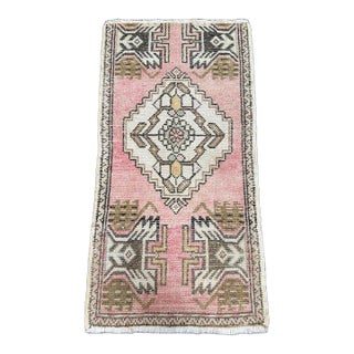 Turkish Yastik Rug 1'8" x 3'2" For Sale