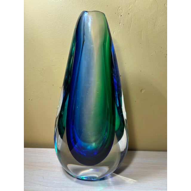 Mid 20th Century Hand-Blown Sommerso Art Glass Vase in Blue and Green, Mid-Century Modern For Sale - Image 5 of 5