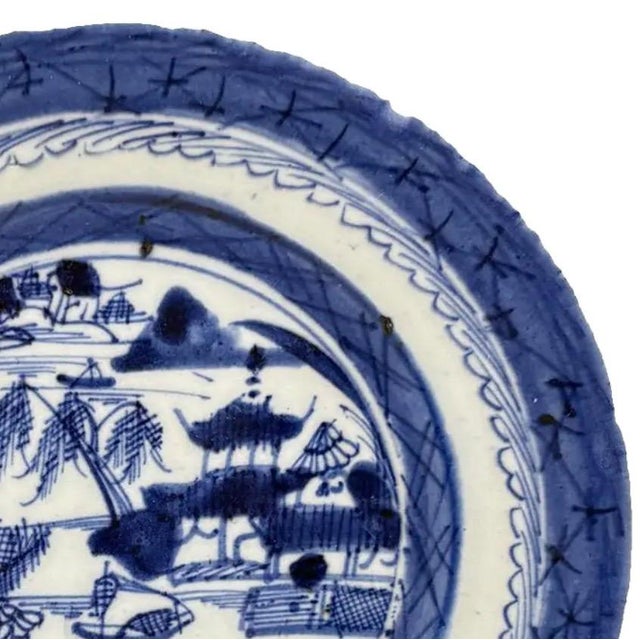 Early 19th Century Antique 19th Century Chinese Canton Export Blue & White Porcelain Plate & Stand For Sale - Image 5 of 10