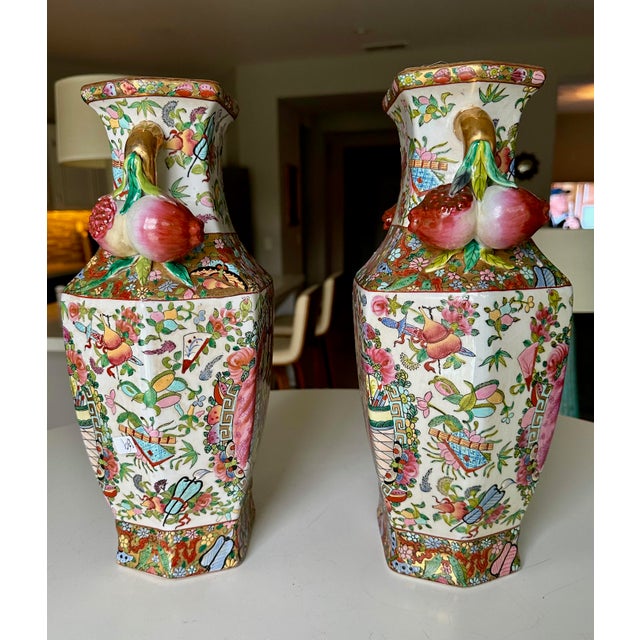 Pair Chinese Export Rose Medallion Porcelain Vases For Sale In Palm Springs - Image 6 of 15