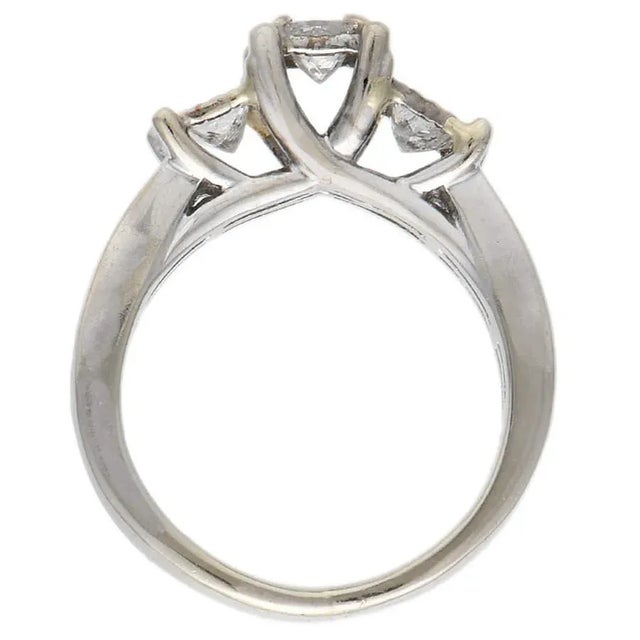 10KW Three Stone Princess Diamond(0.84) Ring, size 5.25 For Sale - Image 4 of 5