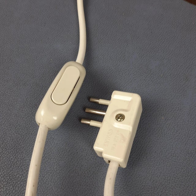 Sculptural Female Face Table Lamp in Aluminum and Wood, 1960s For Sale - Image 15 of 17