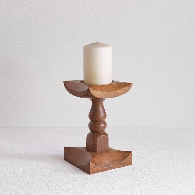 Brutalist candle holder in solid oak, mid-20th century. Very graphical and sizable candle holder in a distinct brutalist...