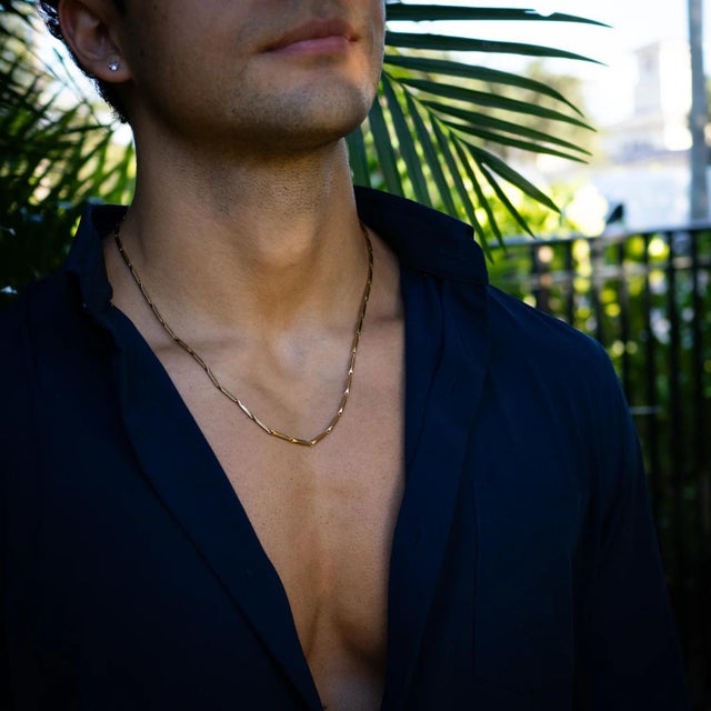 Metal Golden Strength Men’s Chain Necklace For Sale - Image 7 of 8