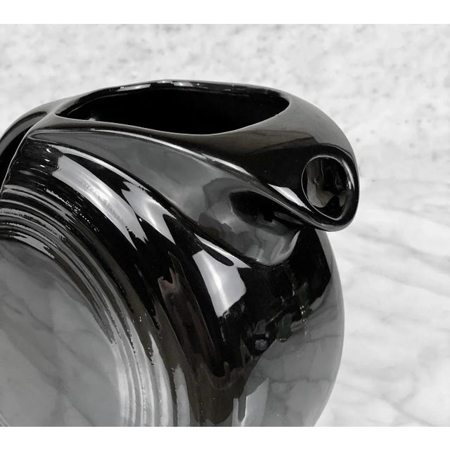 Mid-Century Black Porcelain Disc Juice Pitcher For Sale - Image 6 of 9