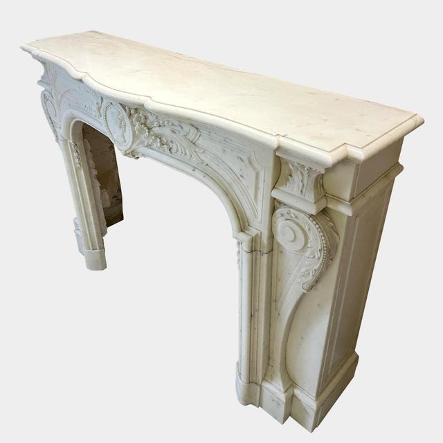 Louis XIV French Statuary White Marble Fireplace Mantel, 1850s For Sale - Image 12 of 15