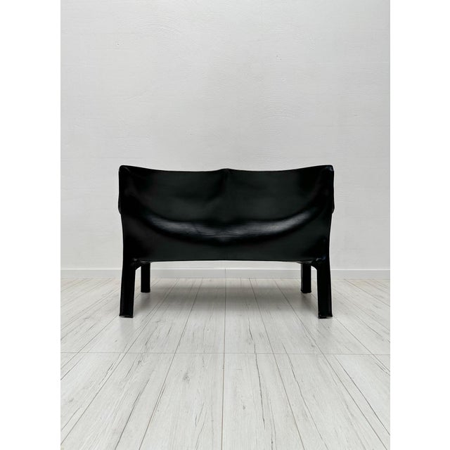 Mid-Century Modern Vintage Italian CAB 414 2-Seater Sofa in in Black Leather by Mario Bellini for Cassina, 1980s For Sale - Image 3 of 10