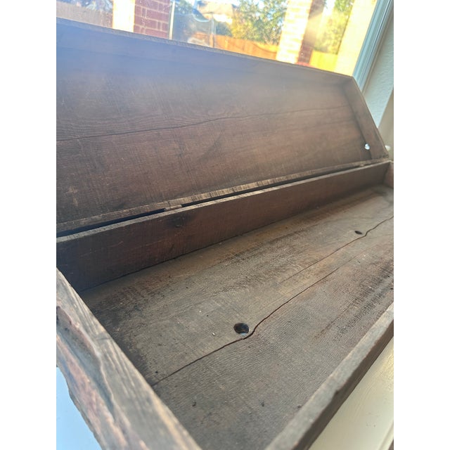 Early 19th Century Primitive American Carpenter’s Tool Chest – Hand-Cut Joinery & Original Patina – 36 Inches For Sale - Image 4 of 11