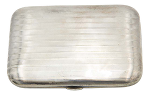 Rectangular Silver Cigarette Case with Rounded Corners
