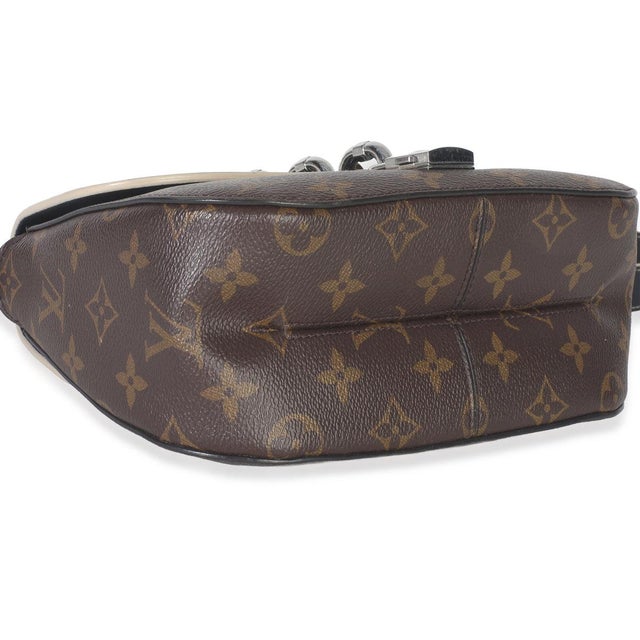 Black Monogram Canvas Chain It PM For Sale In New York - Image 6 of 9