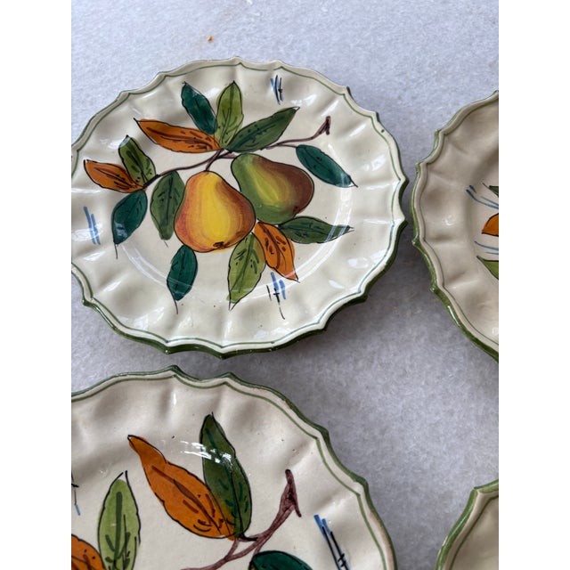 Antique Hand-Painted Cantagalli Firenze Majolica Italian Plates- Set of 4 For Sale - Image 4 of 5