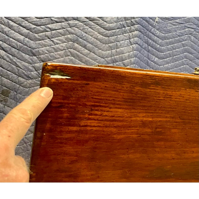 Early 19th Century American Federal Hepplewhite One Drawer Stand / Work Table For Sale - Image 10 of 12