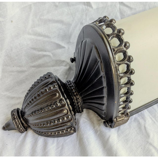 1970s 1970s Mid Century Lightcraft Frosted Glass U-Bar Bathroom Vanity Light For Sale - Image 5 of 8