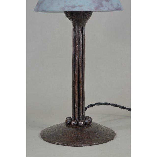 Daum French Art Deco Table Lamp by Daum & Vasseur - Wrought Iron 1920s France For Sale - Image 4 of 13