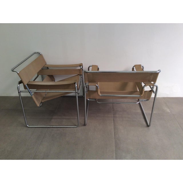 Metal Wassily Armchairs by Marcel Breuer for Gavina, 1960s, Set of 2 For Sale - Image 7 of 17
