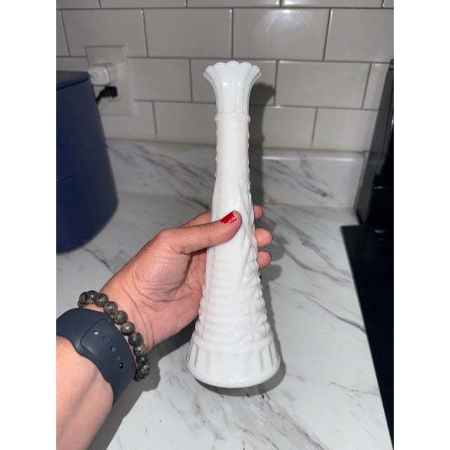 Contemporary Vintage Anchor Hocking "Stars & Bars" Pattern Milk Glass Bud Vase For Sale - Image 3 of 3