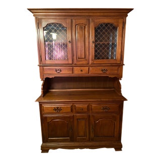 Vintage 1972 Heywood-Wakefield “Old Colony” Solid Rock Maple Buffet / Hutch For Sale
