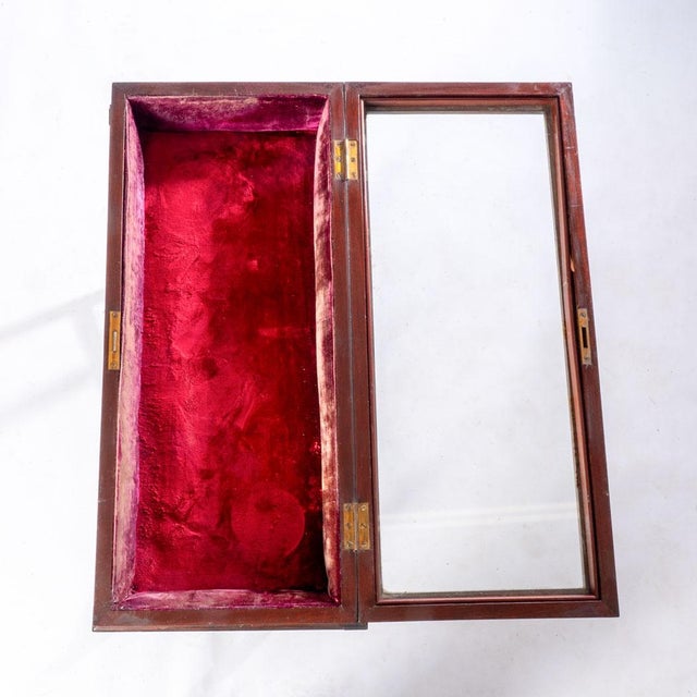 Early 20th Century Wonderful Inlaid Mahogany Vitrine For Sale - Image 14 of 18