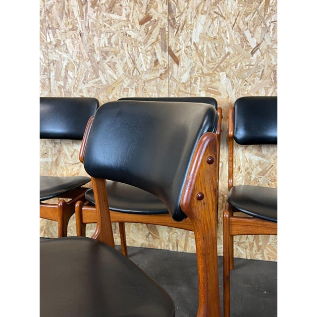 Teak Dining Chairs by Erik Buch for Odense Maskinsnedkeri / o.d. Møbler, Denmark, 1970s, Set of 4 For Sale - Image 12 of 18