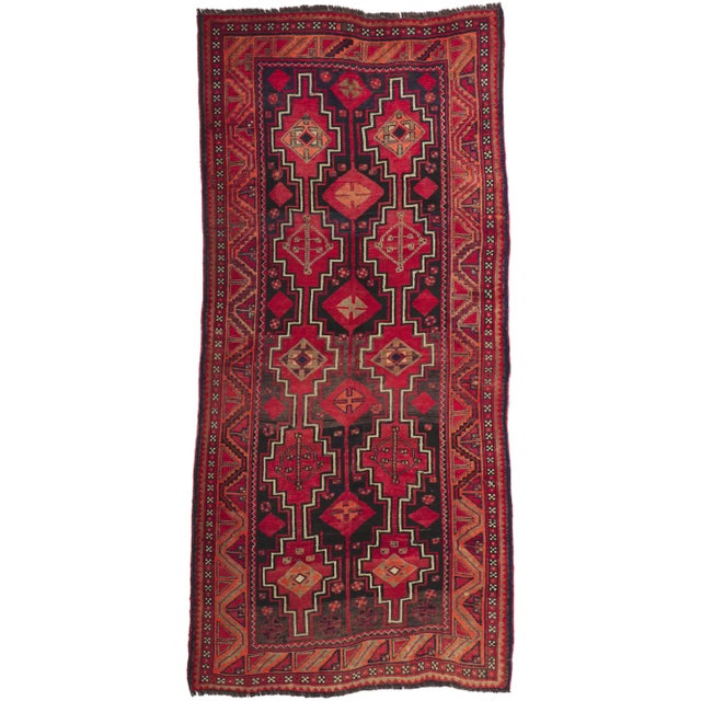 Late 20th Century Vintage Persian Shiraz Rug, 04'05 X 09'03 For Sale - Image 10 of 10