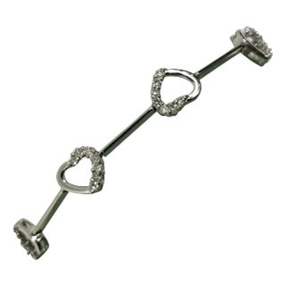 18 Karat White Gold Diamond Alternating Hearts Bracelet For Sale