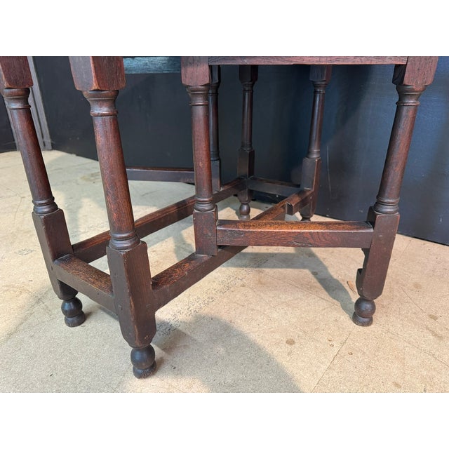 Brown 18th Century Oak Gate Leg Table, 1780 For Sale - Image 8 of 16