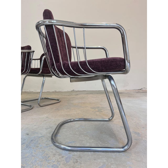 Cantilever Chair in Chrome with Purple Upholstery by Gastone Rinaldi For Sale - Image 5 of 11