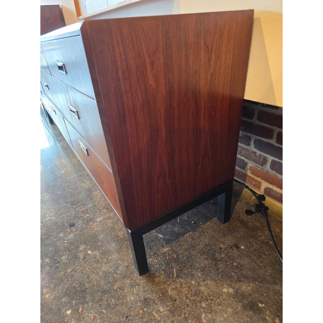 Walnut Founders Dresser MCM VINTAGE Gorgeous grain on these walnut babies designed by David Parmalee for Founders **We...