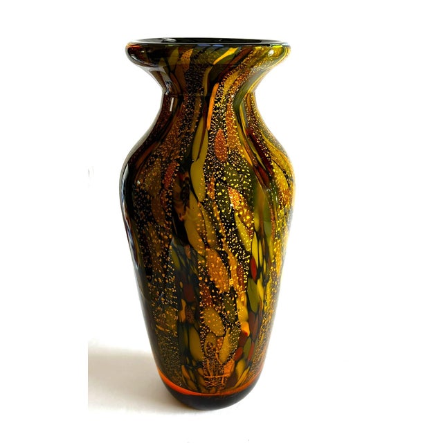 2000 - 2009 Modern Glass Vase With Splatters and Gold Dust in Murano Style For Sale - Image 5 of 14