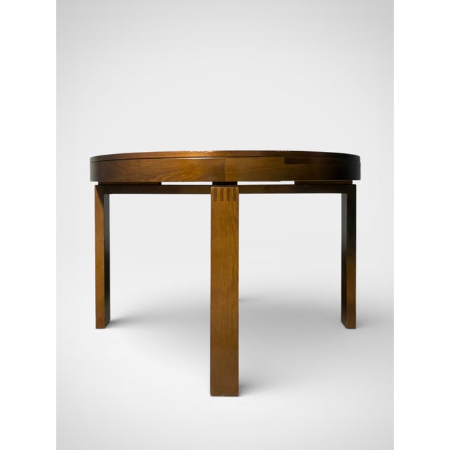 Vintage Extendable Brutalist Round Table, 1960s, in Flawless conditions. Designed 1960 to 1969