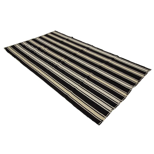 1960s Vintage Brown & Ivory Vintage Striped Kilim Rug- 4′11″ × 9′ For Sale - Image 4 of 7