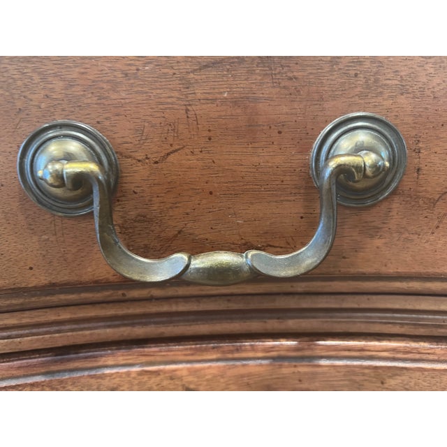 1960s 1965 Davis Cabinet Co. Mahogany Low-Boy Dresser For Sale - Image 5 of 10
