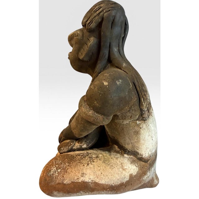 Mid 20th Century Pre-Columbian Style Nayarit Terracotta Kneeling Woman Grinding Metate Effigy Sculpture For Sale - Image 4 of 11