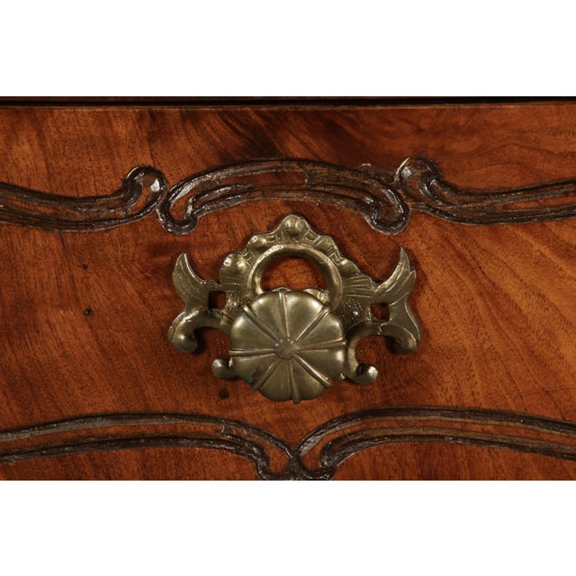 18th Century Baroque Chest of Drawers in Walnut, 1750s For Sale - Image 11 of 18