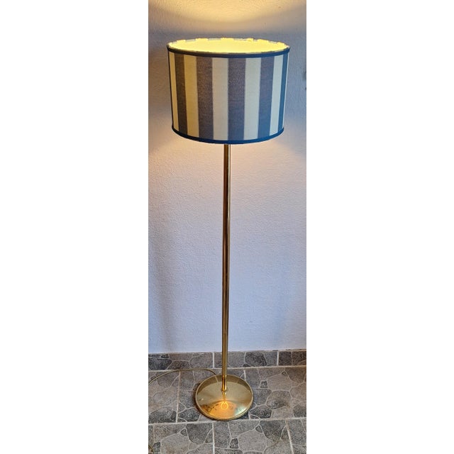 1970s Vintage Brass Floor Lamp from TZ-Leuchten with Handmade Blue and White Fabric Shade, 1970s For Sale - Image 5 of 9