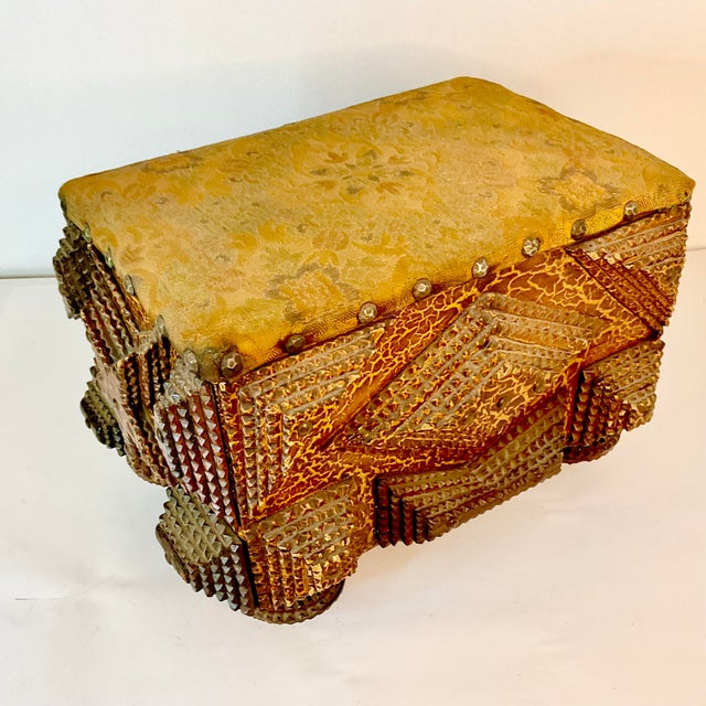 Late 19th Century 1890s Antique Folk Art Americana Tramp Art Star Design Ottoman Footstool For Sale - Image 5 of 16