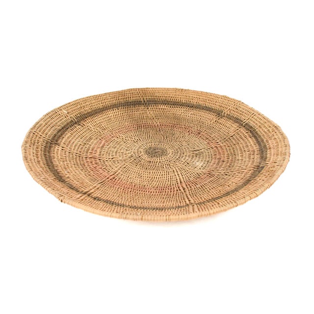 Early 20th Century Makenge Flat Wedding Basket Zambia 15 Inch For Sale In Denver - Image 6 of 7