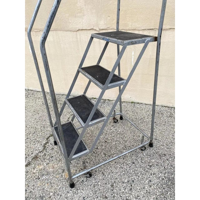 Late 20th Century Vintage Ballymore Warehouse Garage 4 Step Metal Rolling Safety Ladder With Rails For Sale - Image 5 of 10