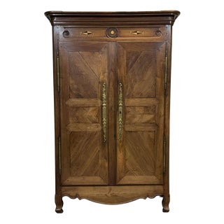 Antique Breton Wardrobe in Oak and Chestnut, 1800s For Sale