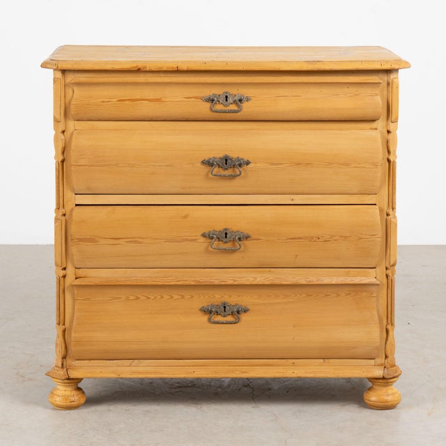 Farmhouse 19th Century Danish Pine Chest of Four Curved Drawers For Sale - Image 3 of 16