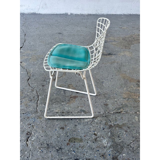 Pair of Vintage “Baby” Wire Child Chairs Attributed to Harry Bertoiaor for Knoll For Sale In Las Vegas - Image 6 of 14